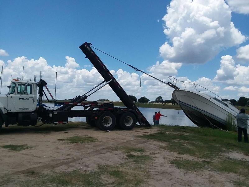 Boat removal Clear Lake Texas