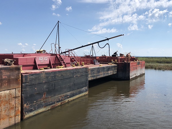 Salvage barge Buyer